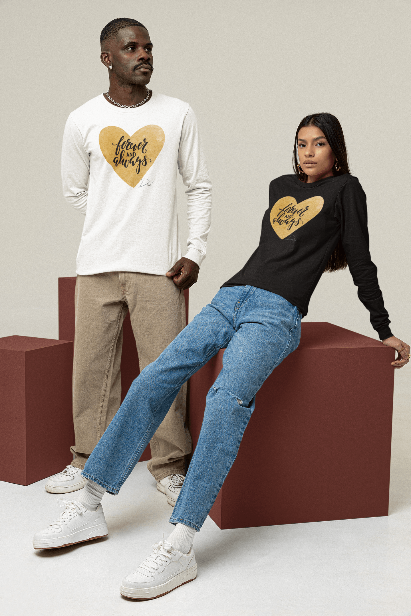 Gold Heart- LOVE heart Long Sleeve T-Shirt - Duffle Bag Apparel